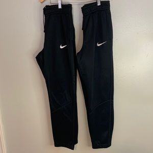 Nike (2pairs) boys jogger size large